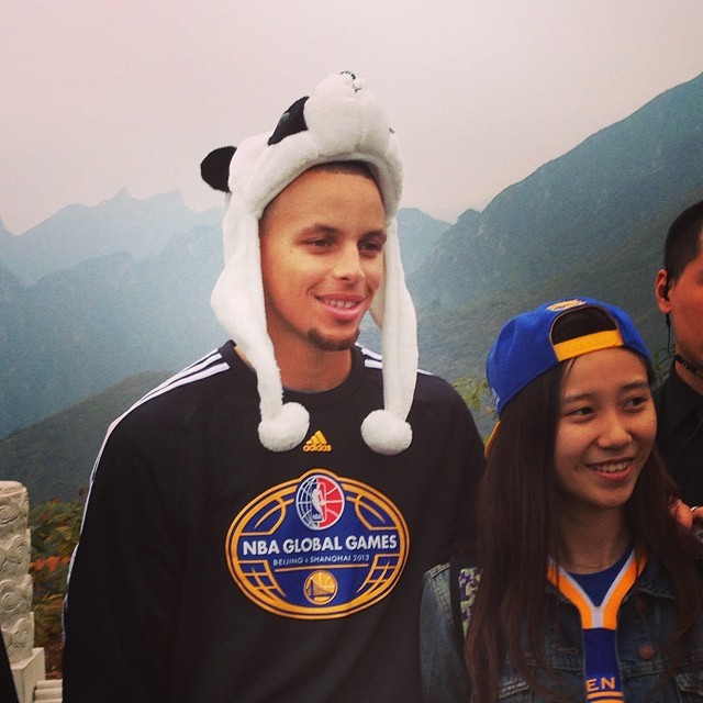 Steph Curry  il pi richiesto dai fans. Nonostante il cappello...